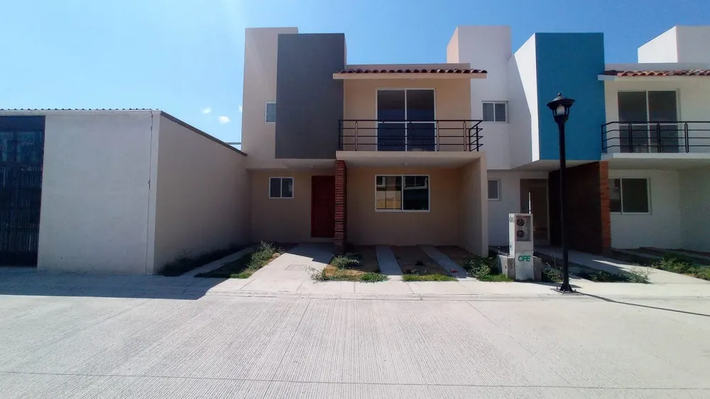 Fracc. Chabacanos, casa en venta, san Juan del Rio, SJR-3331 B